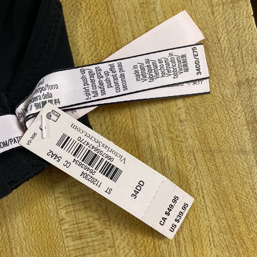 New with tags Victora’s Secret T-Shirt Bra original price 39.95 1 bra left - Picture 4 of 7